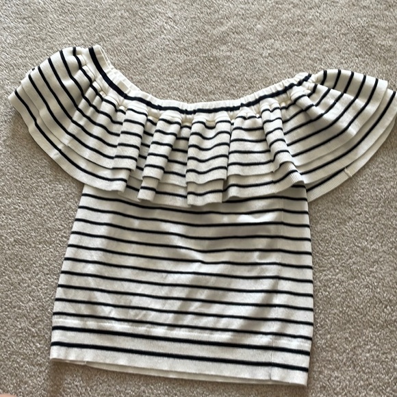 J Crew black and white striped ruffle off the shoulder top in size xs - Picture 1 of 3